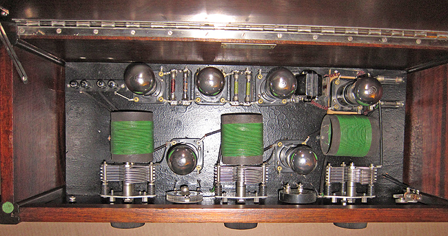 Dotson-Hiebert Model No. A6 Radio